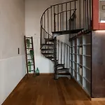 Loft - Zur Alten Schule In Apartment