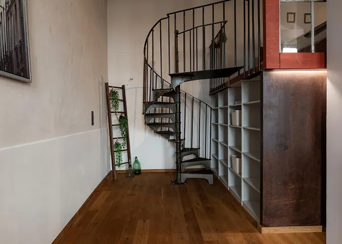 Loft - Zur Alten Schule In Apartment