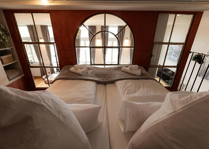 Loft - Zur Alten Schule In * Essingen (Rhineland-Palatinate)